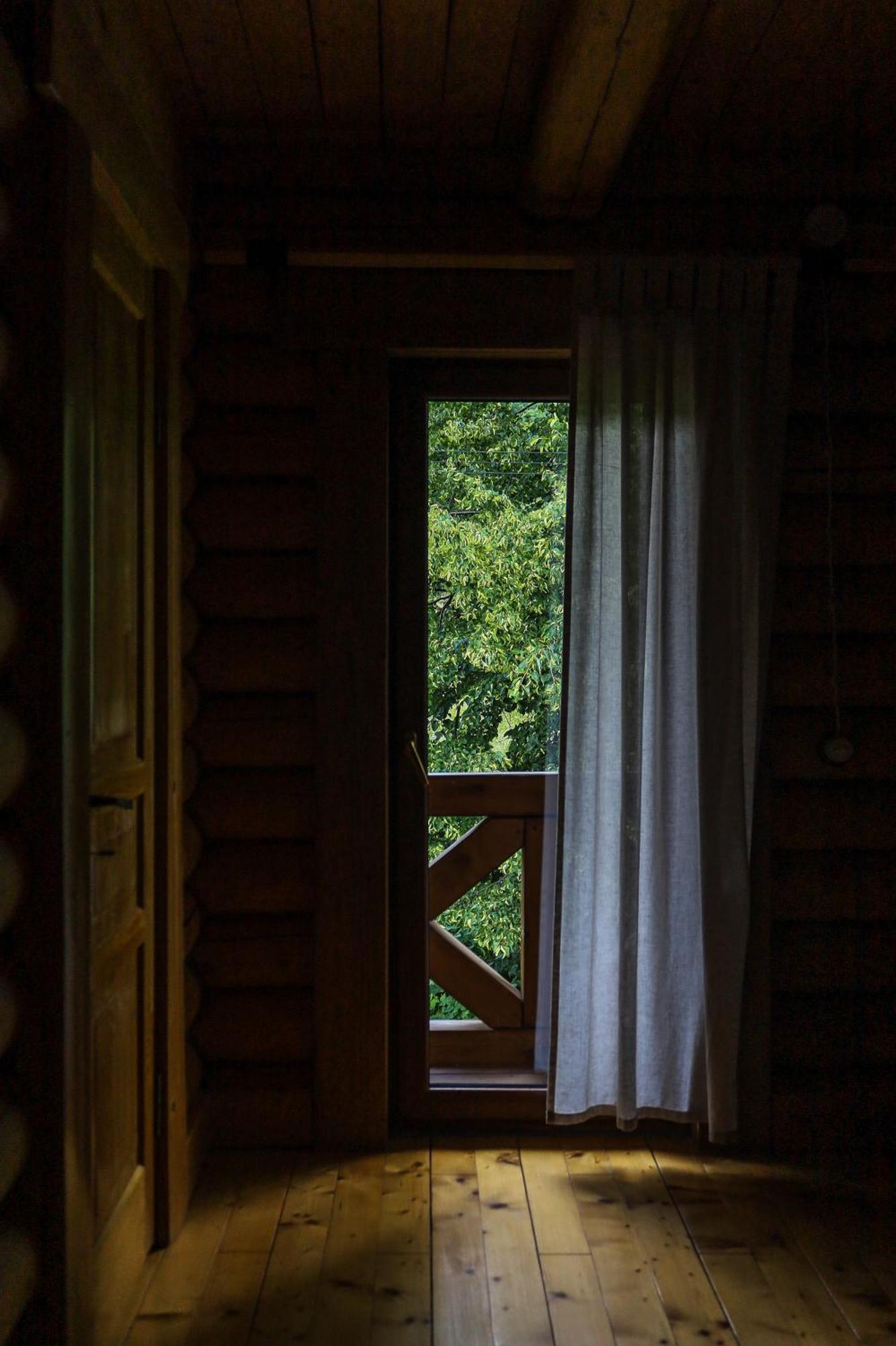 Сottage "Ksenija" Котедж "Ксенія" Skole Exteriör bild