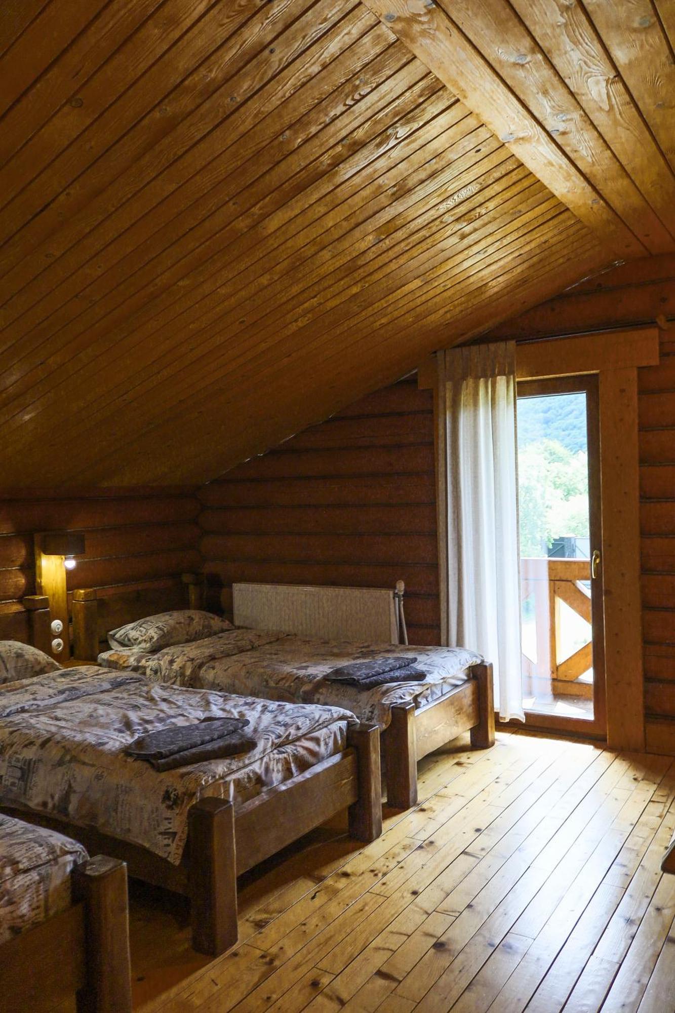 Сottage "Ksenija" Котедж "Ксенія" Skole Exteriör bild